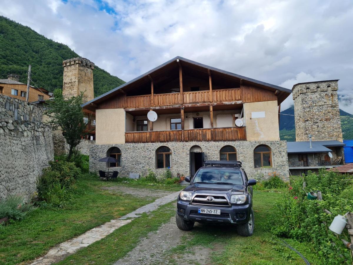 Guest House Goshtela Mestia Exterior foto